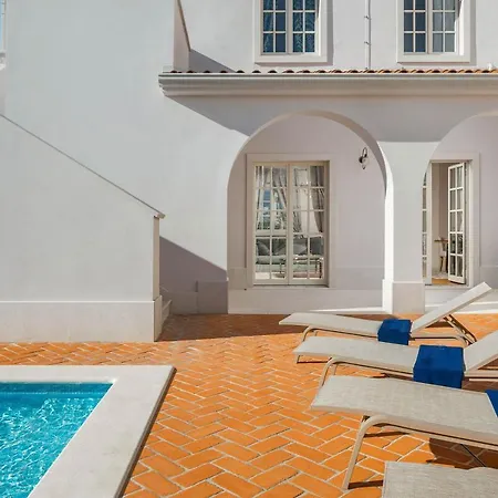 Vabriga Sleeps 8 With Pool Air Con And Wifi